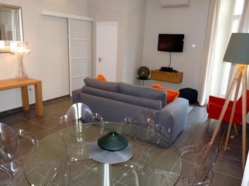 Meynadier Port Apartment *