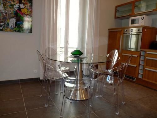 Meynadier Port Apartment *